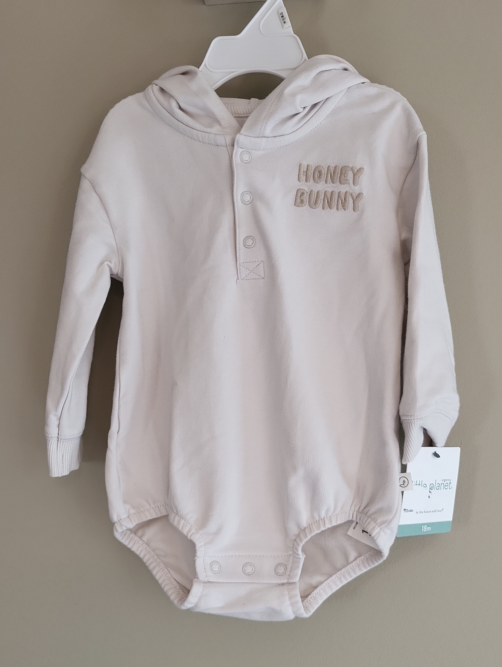 NWT Organic Cotton "Honey Bunny" Hooded cream onesie/bodysuit